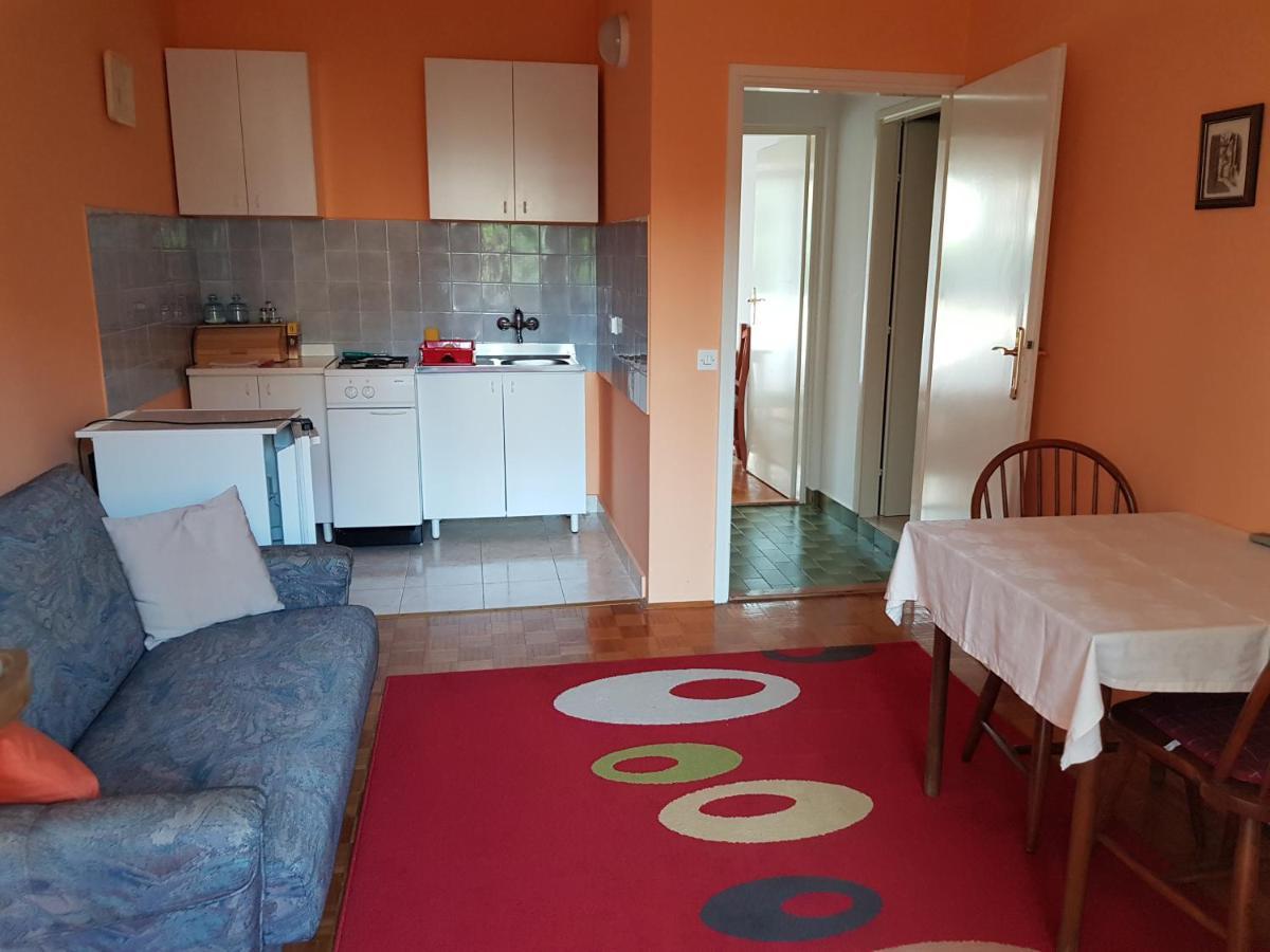 Casa Nada Apartment โรวีน ภายนอก รูปภาพ