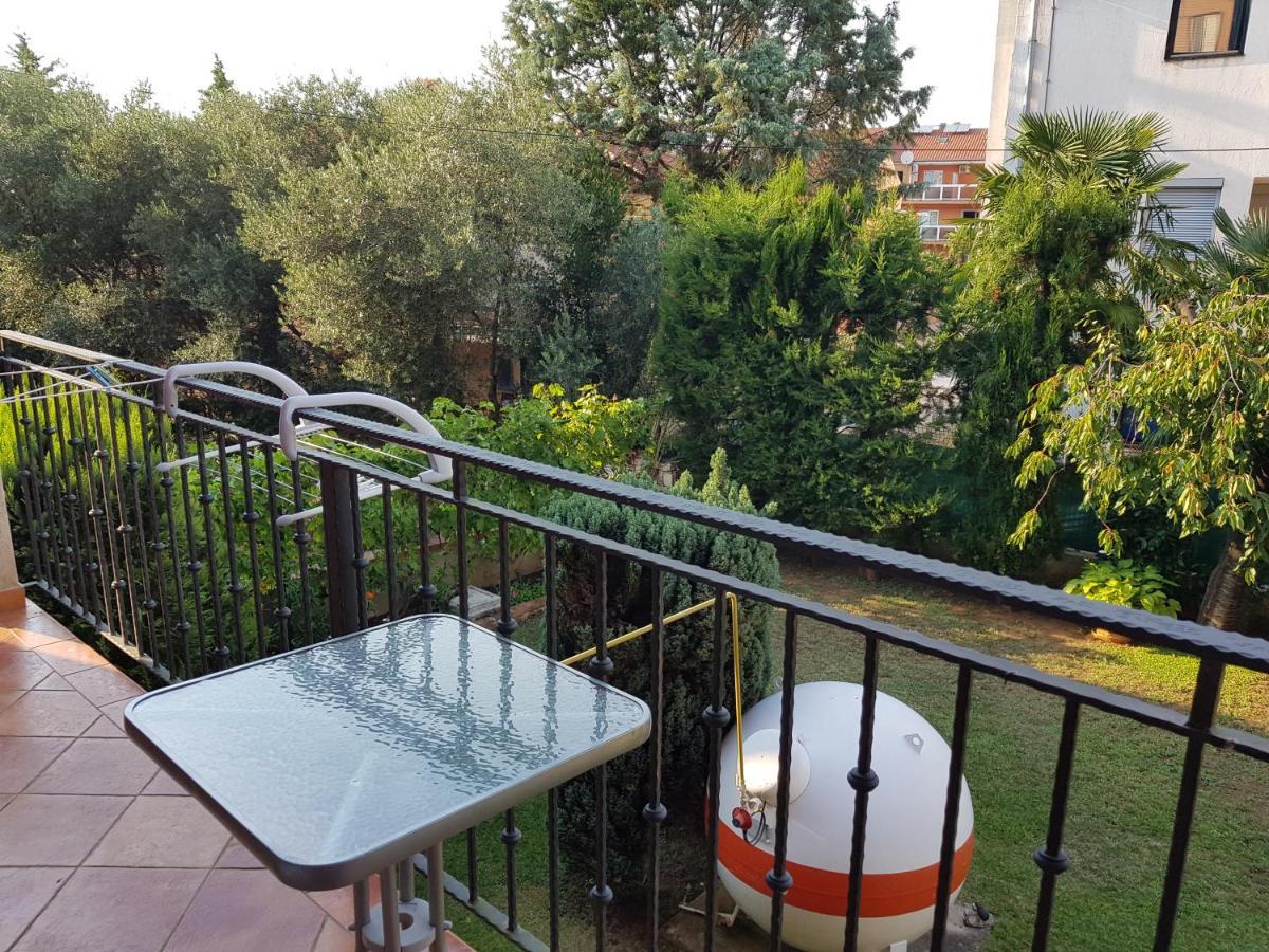 Casa Nada Apartment โรวีน ภายนอก รูปภาพ