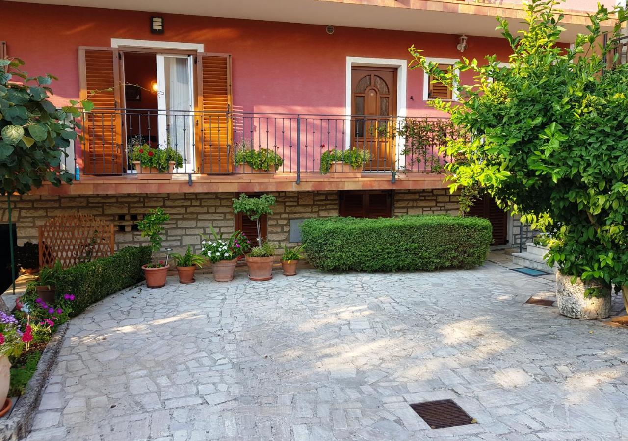 Casa Nada Apartment โรวีน ภายนอก รูปภาพ